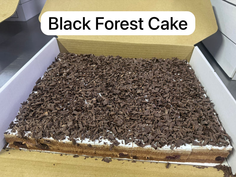 Black Forest Cake (Per Tray) - Papamama.sg